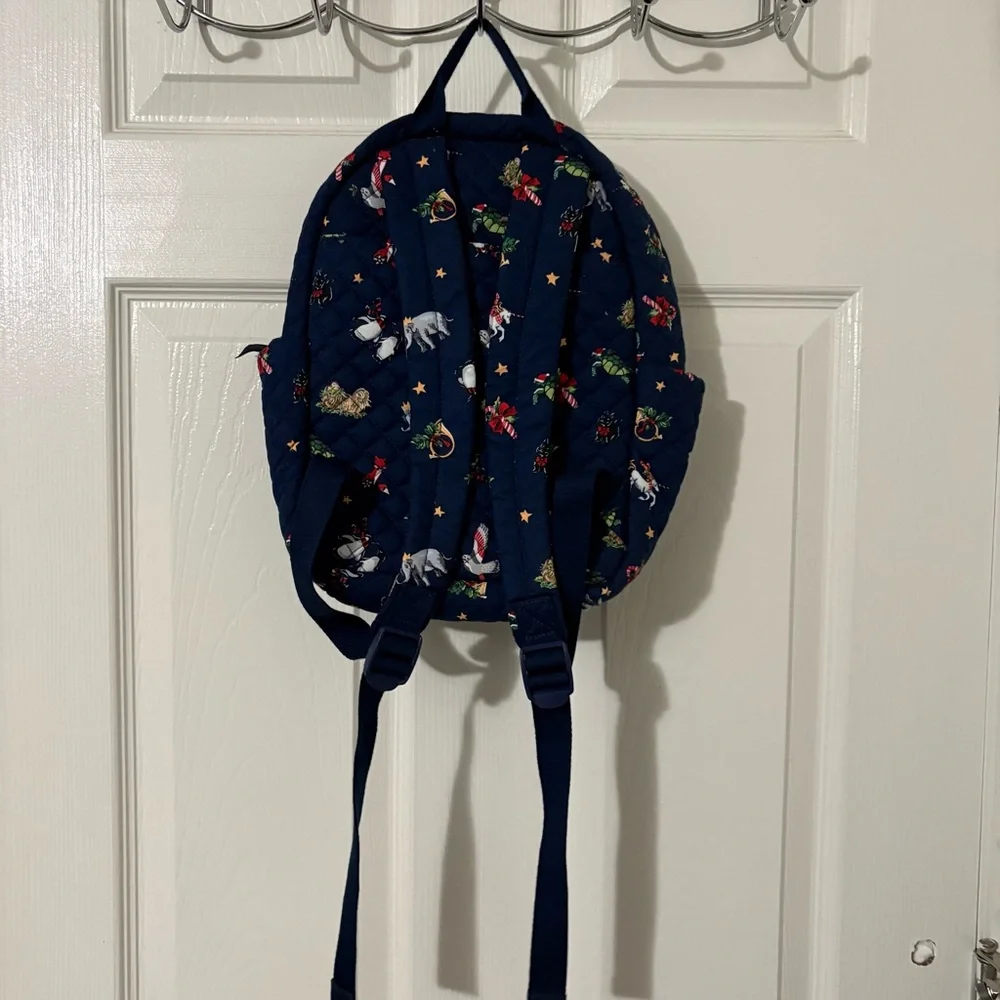 Vera Bradley Small Backpack Bag Quilted Snow Globe Motifs Navy